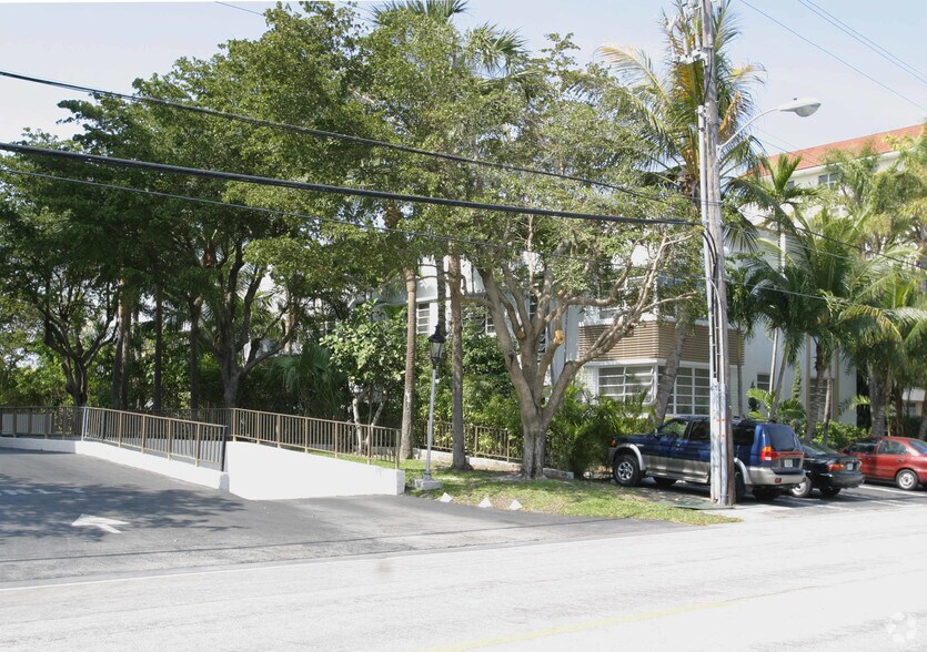 More Photos Of 10084 W Bay Harbor Dr, Bay Harbor Islands Apartments For Sale