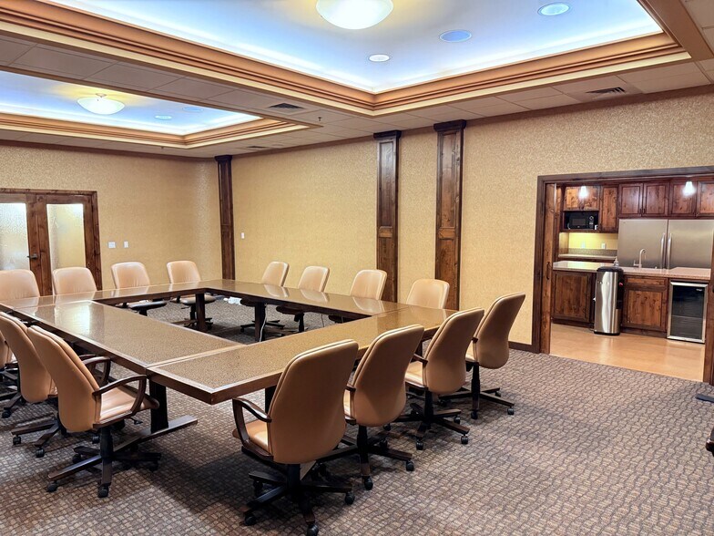 More Photos Of 1700 N Waterfront, Wichita Office For Sale
