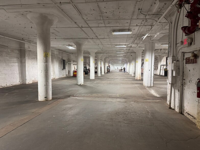 More Photos Of 110 Buffalo Rd, Rochester Warehouse For Lease