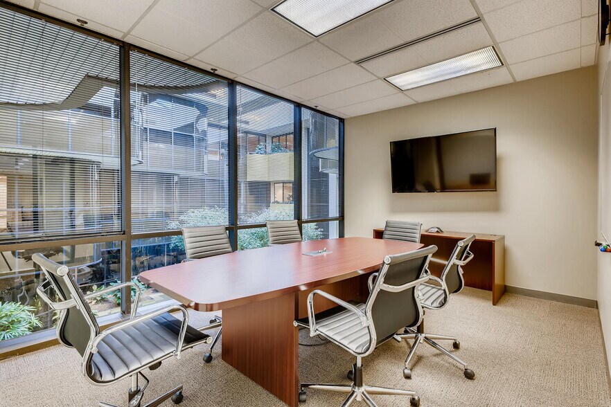 More Photos Of 200 E Campus View Blvd, Columbus Coworking Space