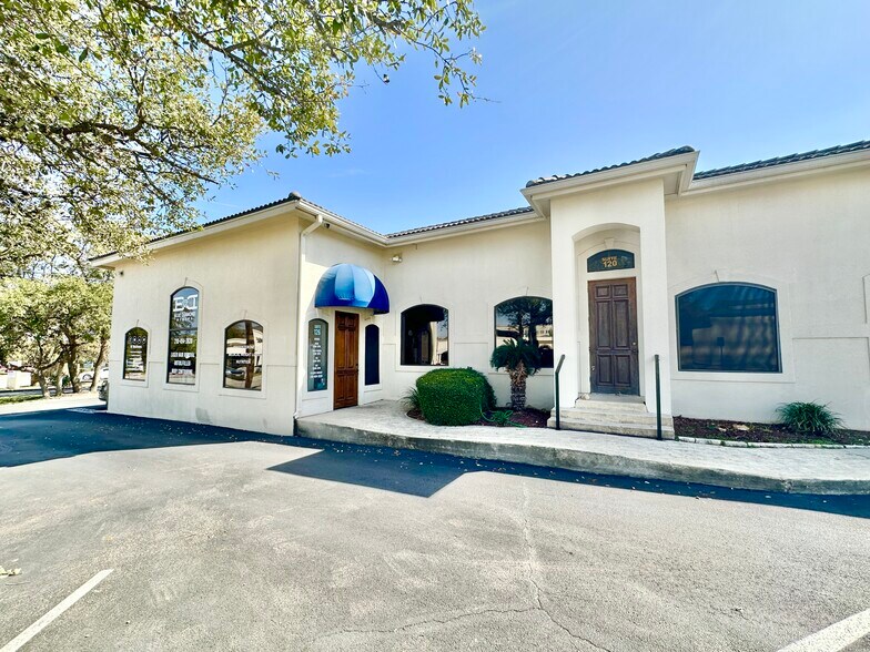 More Photos Of 104 Gallery Cir, San Antonio Medical For Lease