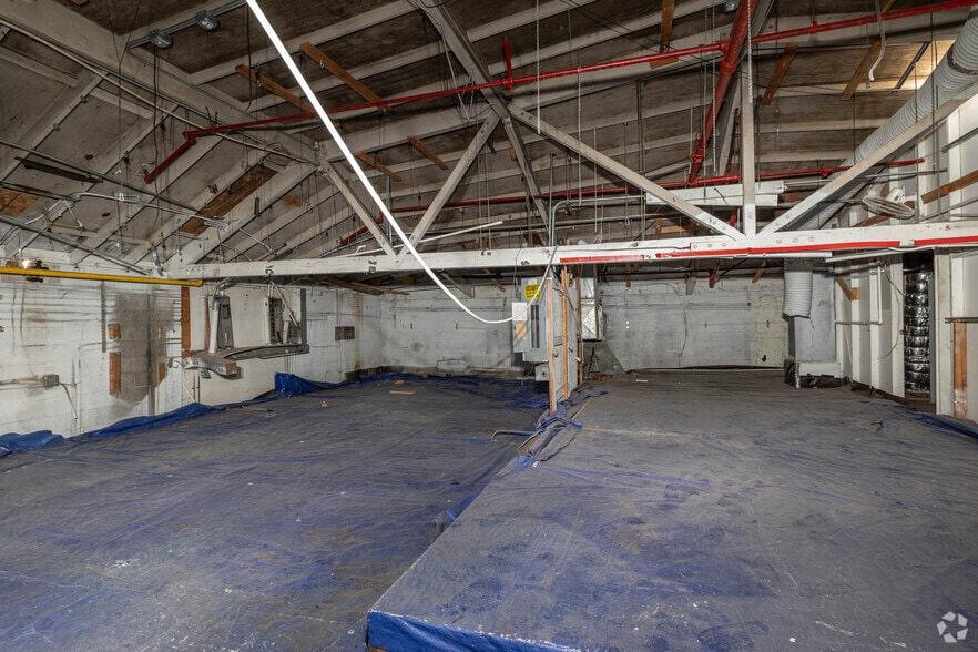 More Photos Of 962-972 87th Ave, Oakland Manufacturing For Lease