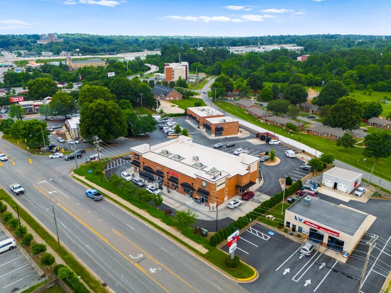 More Photos Of 187 Turnersburg Hwy, Statesville Freestanding For Lease