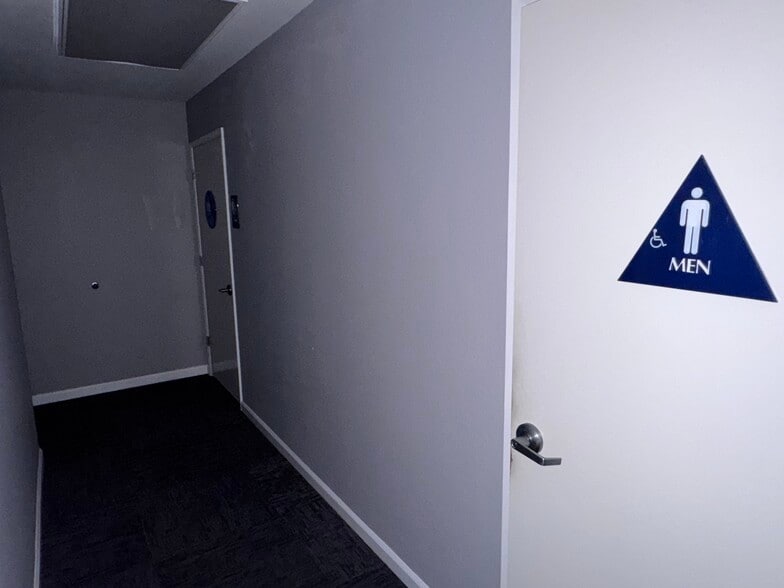 More Photos Of 5462 Pirrone Rd, Salida Research And Development For Lease