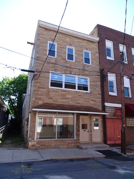 More Photos Of 519 Rock St, Shamokin Storefront Retail Residential For Sale