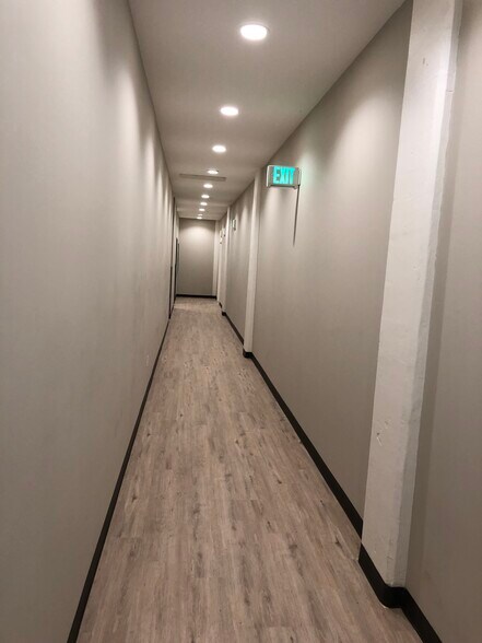 More Photos Of 1902 1st St, Tillamook Storefront Retail Residential For Lease