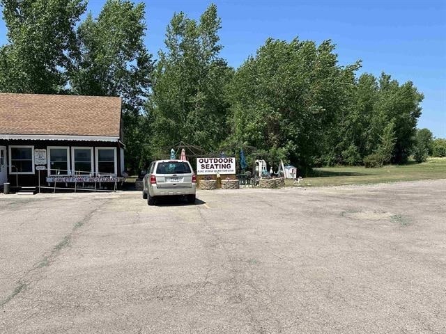 More Photos Of 814 W State St, Fox Lake Restaurant For Sale