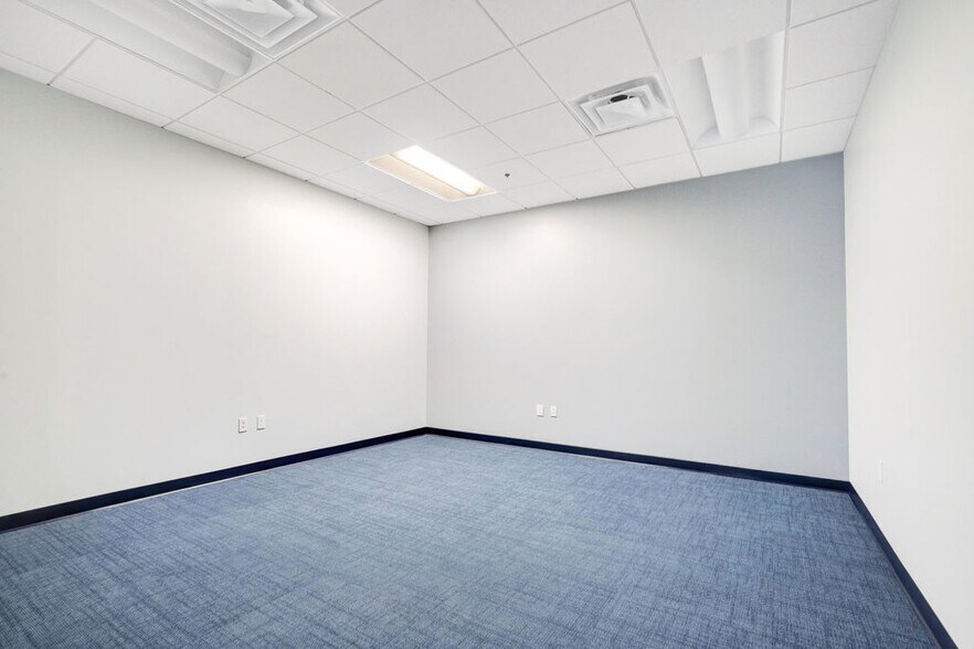 More Photos Of 121-189 S Orange Ave, Orlando Office Residential For Sale