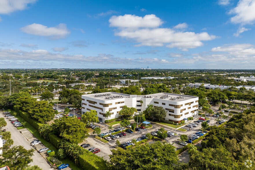 More Photos Of 9050 Pines Blvd, Pembroke Pines Office For Sale