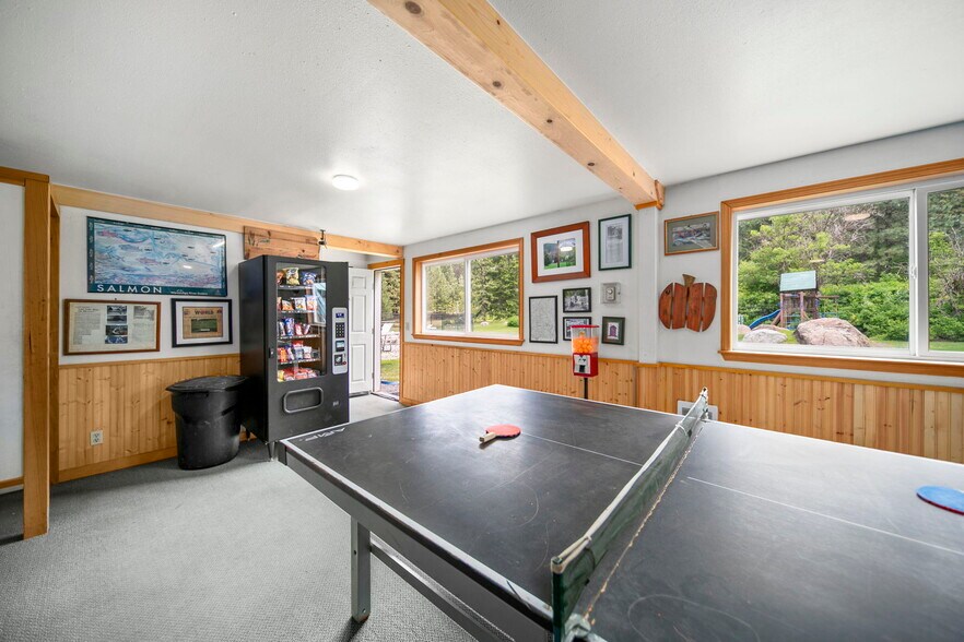 More Photos Of 3300 US Highway 97, Peshastin Specialty For Sale