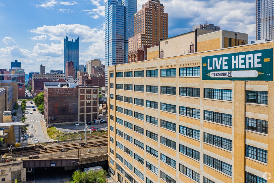 More Photos Of 615 First Ave, Pittsburgh Apartments For Lease
