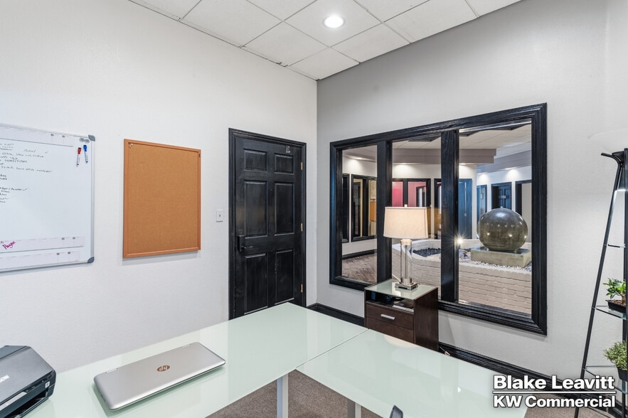 More Photos Of 5844 S Pecos Rd, Las Vegas Medical For Sale