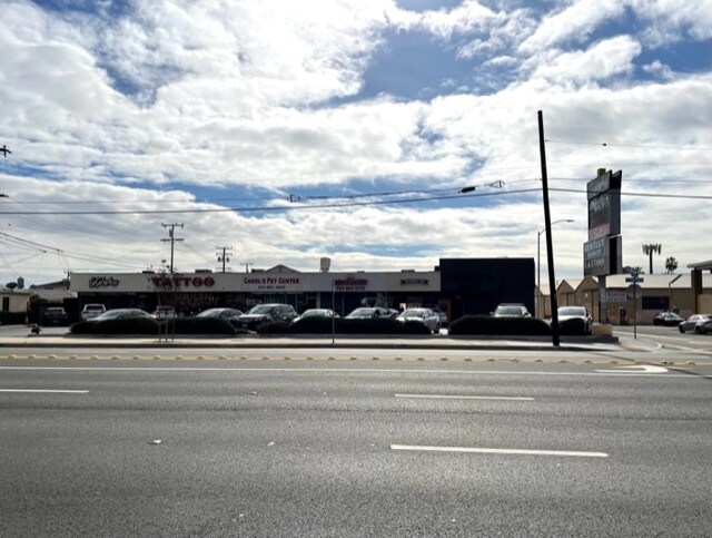 More Photos Of 5810-5820 Imperial Hwy, South Gate Storefront For Sale