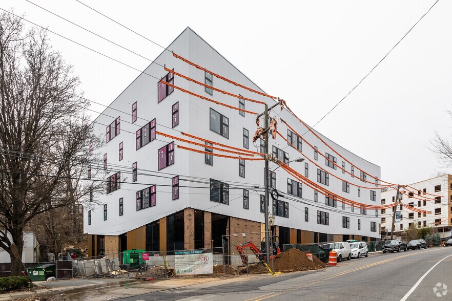 More Photos Of 3515 Midvale Ave, Philadelphia Apartments For Lease