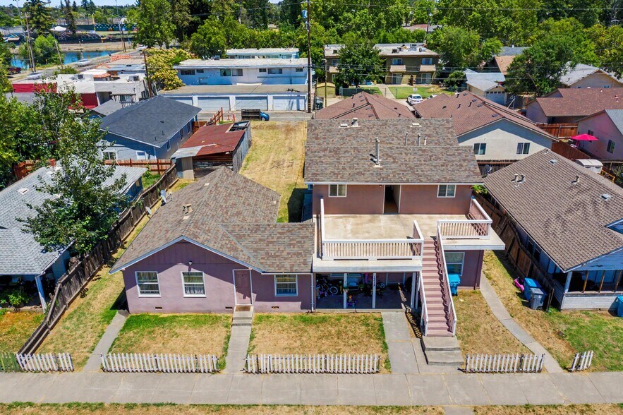Primary Photo Of 1315 E St, Marysville Apartments For Sale