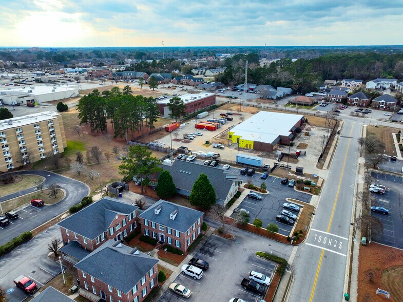 More Photos Of 572 Executive Pl, Fayetteville Medical For Lease