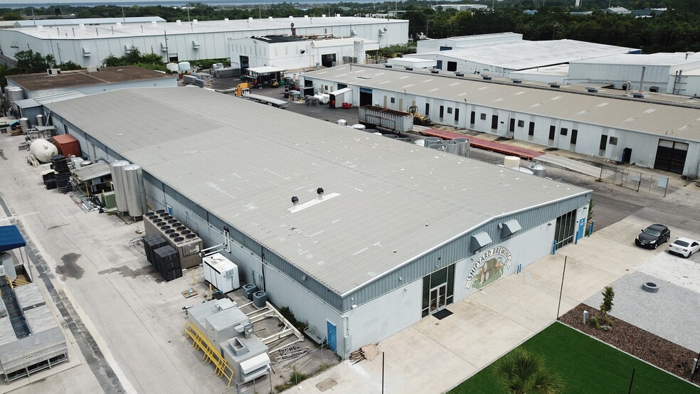 More Photos Of 2650 Jewett Ln, Sanford Manufacturing For Lease