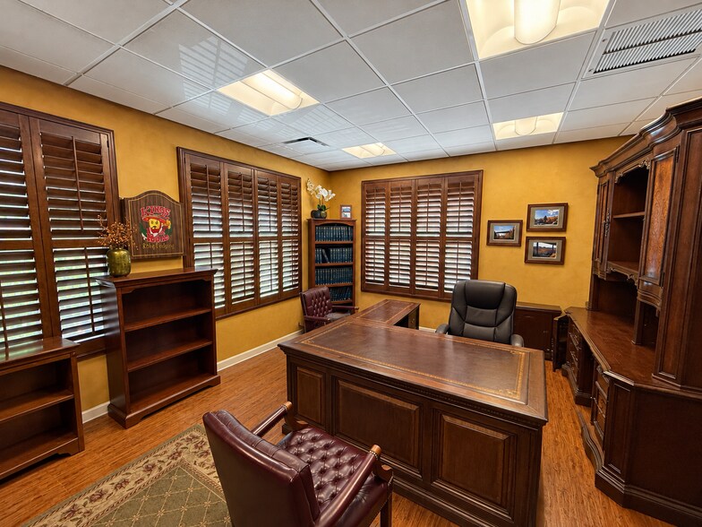 More Photos Of 343 W Roosevelt St, Phoenix Office For Sale