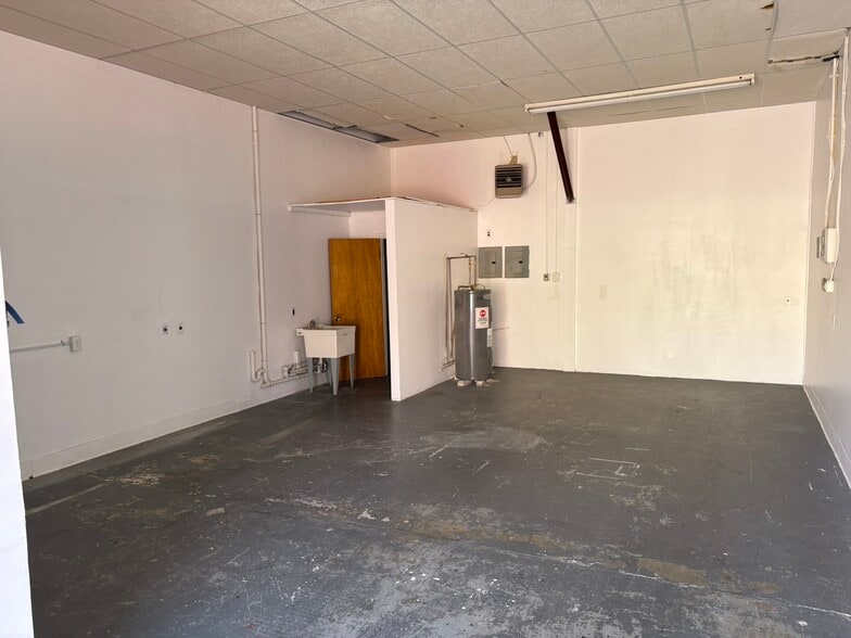 More Photos Of 355 W Main St, Norristown Office For Lease