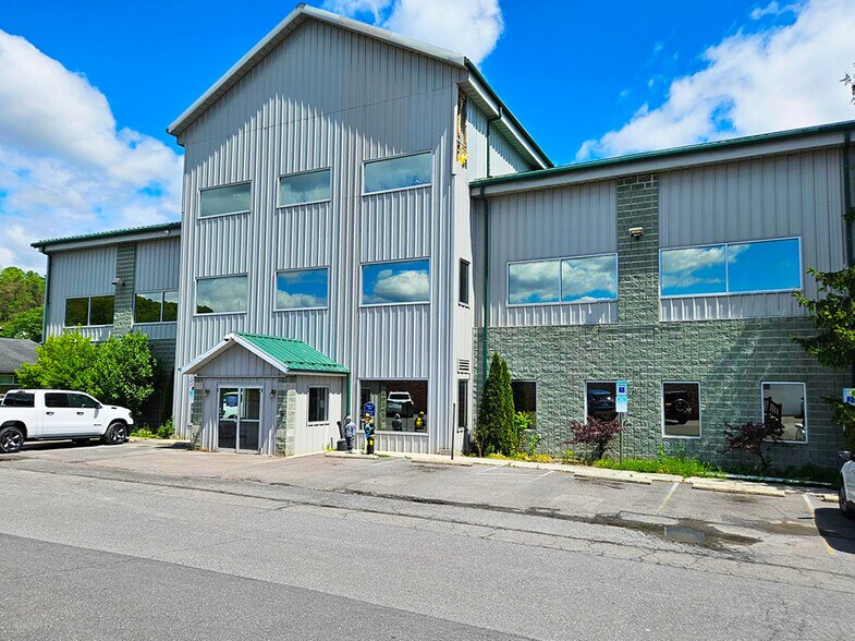 Primary Photo Of 957 National Hwy, Lavale Medical For Sale