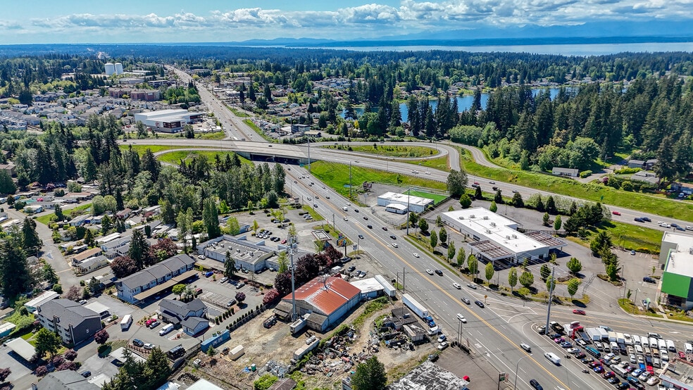 More Photos Of 13906 Highway 99, Lynnwood Office For Sale