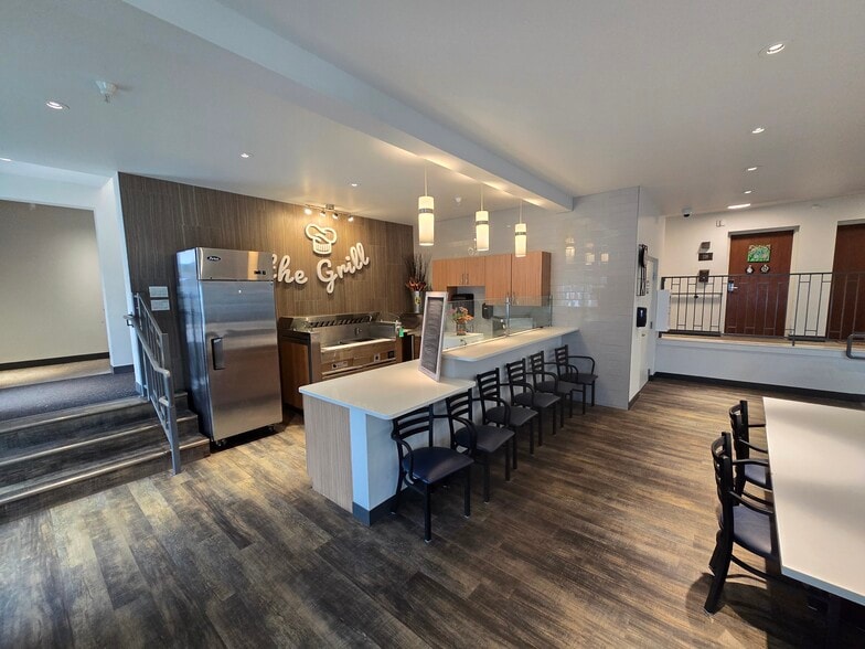 More Photos Of 104 White Ave, Grand Junction Apartments For Lease