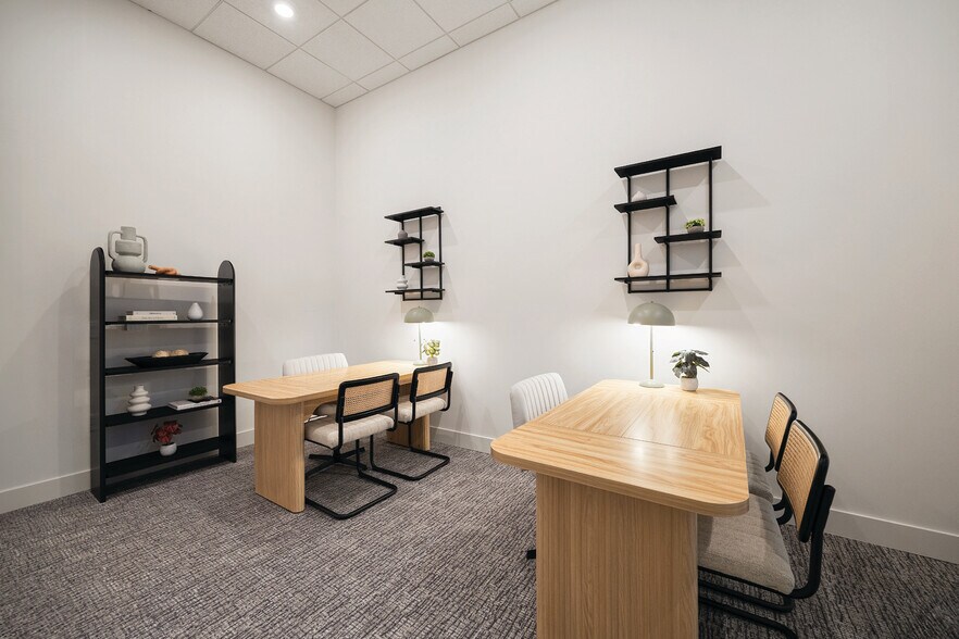 More Photos Of 337 2nd St, Everett Apartments For Lease