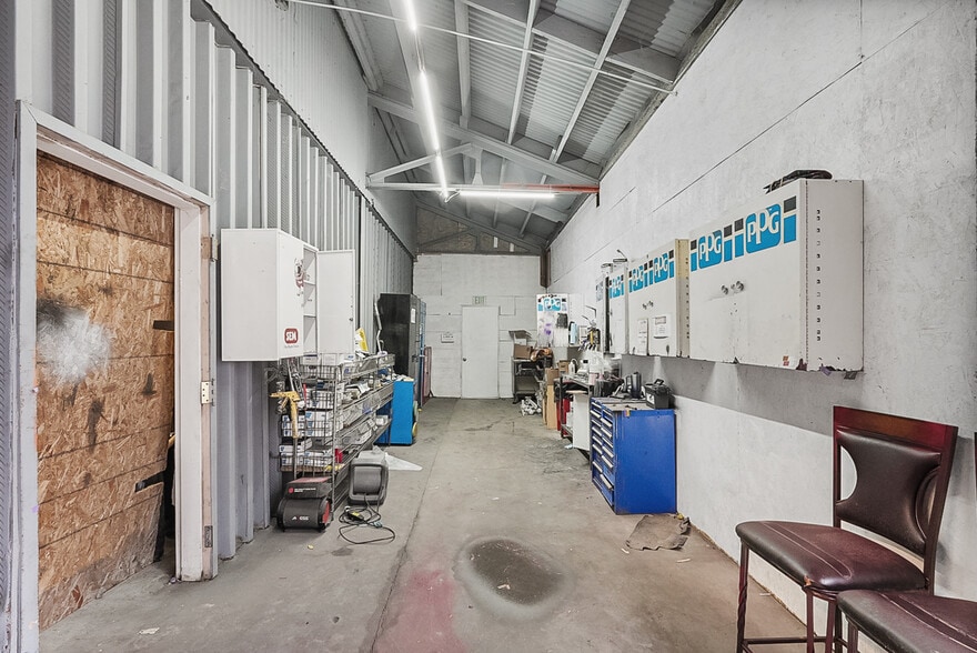 More Photos Of 1030 N Union St, Stockton Warehouse For Sale