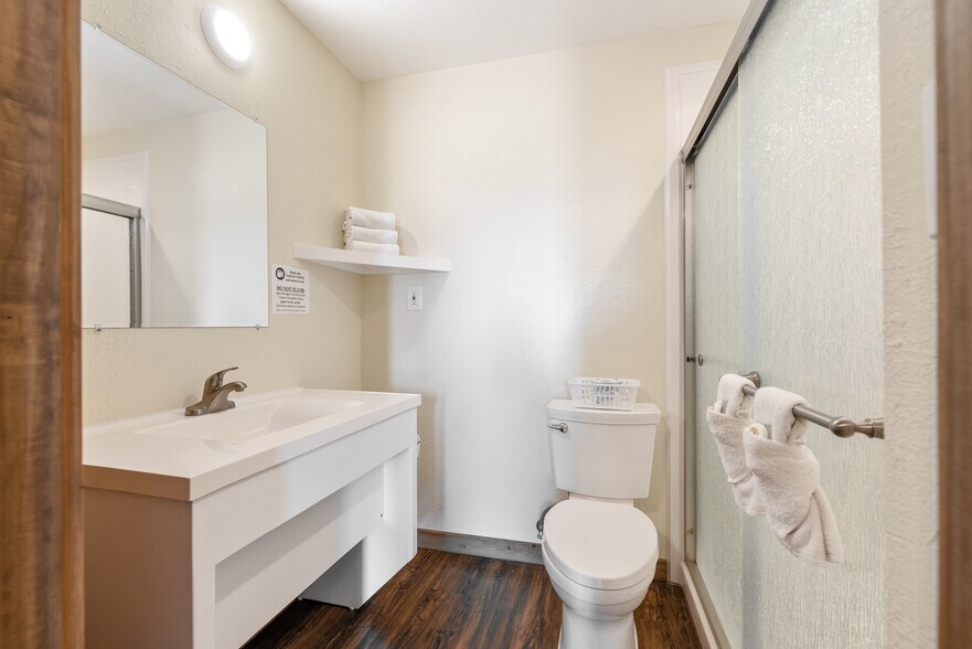 More Photos Of 630 Banyan Beach Dr, Port Aransas Hotel For Sale