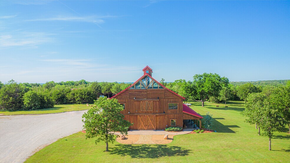 More Photos Of 347599 E 5400 Rd, Glencoe Lodge Meeting Hall For Sale