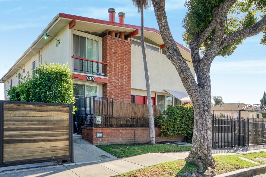More Photos Of 310 S Eucalyptus Ave, Inglewood Apartments For Sale