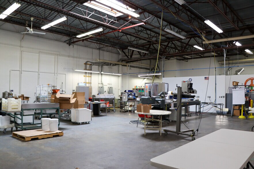 More Photos Of 85 River Rock Dr, Buffalo Office For Lease