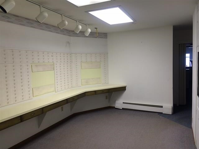 More Photos Of 236 E Glendale St, Dillon Office For Sale