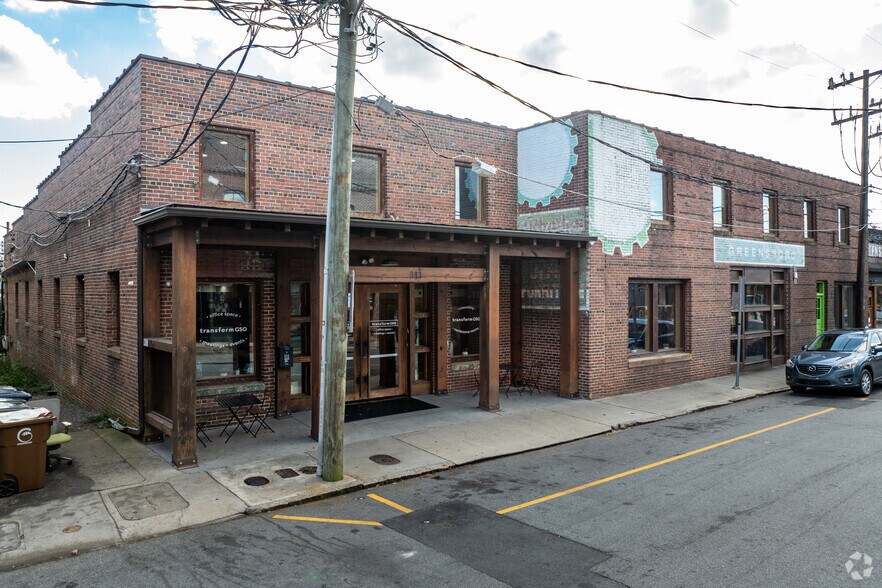 More Photos Of 111 W Lewis St, Greensboro Office For Sale