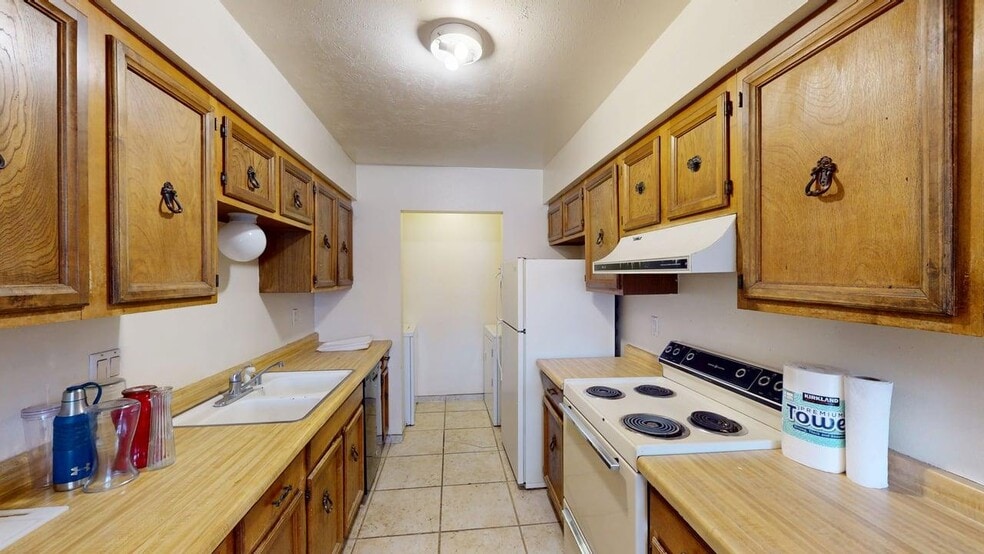 More Photos Of 12708 Copper Ave NE, Albuquerque Multifamily For Sale