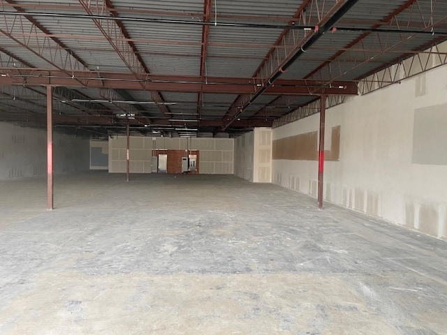 More Photos Of 831-923 W Clairemont Ave, Eau Claire Storefront For Lease