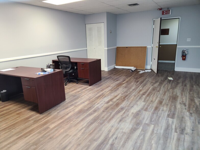 More Photos Of 1601 N Palm Ave, Pembroke Pines Medical For Lease