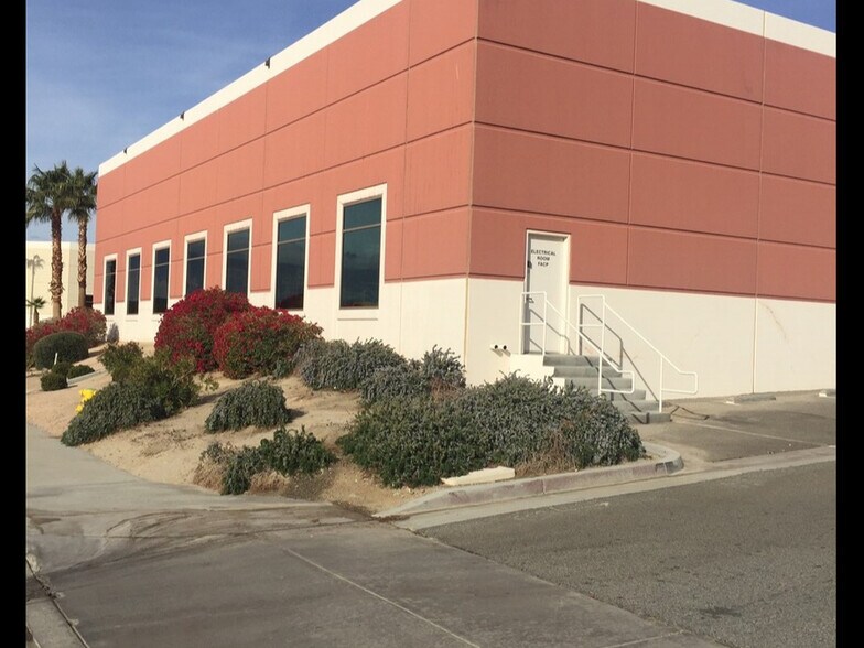 More Photos Of 30690 Hill St, Thousand Palms Warehouse For Sale