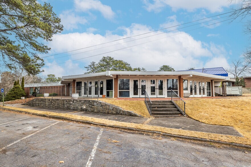 Primary Photo Of 1790 Lavista Rd NE, Atlanta Specialty For Lease