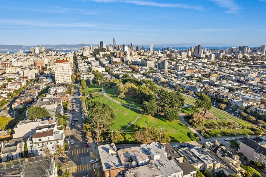 More Photos Of 2690 Jackson St, San Francisco Schools For Sale