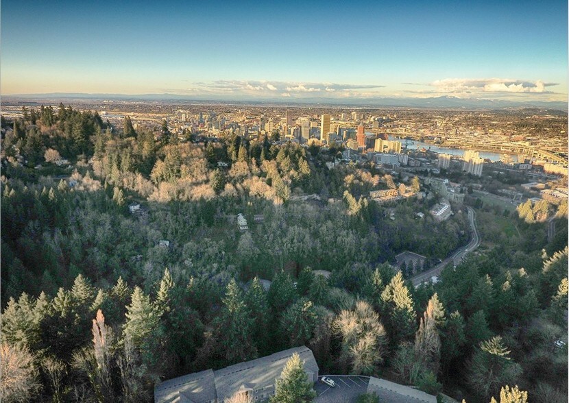 More Photos Of 3020-3024 SW 12th Ave, Portland Apartments For Sale