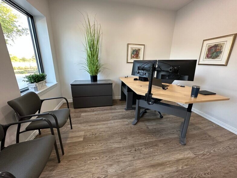 More Photos Of 545 Reed Ln, Gunter Unknown For Lease