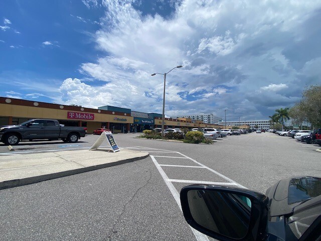 More Photos Of 4701-4949 34th St S, Saint Petersburg Unknown For Lease