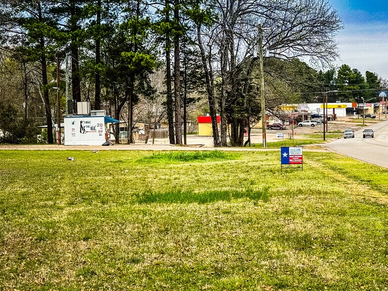 More Photos Of 2005 High St, Longview Land For Sale