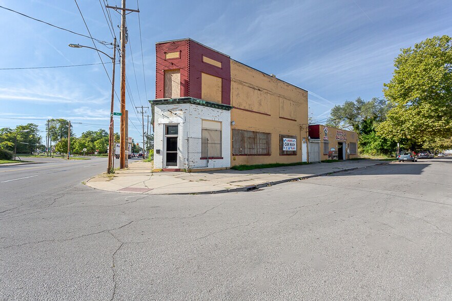 More Photos Of 2531 N Detroit Ave, Toledo Freestanding For Sale