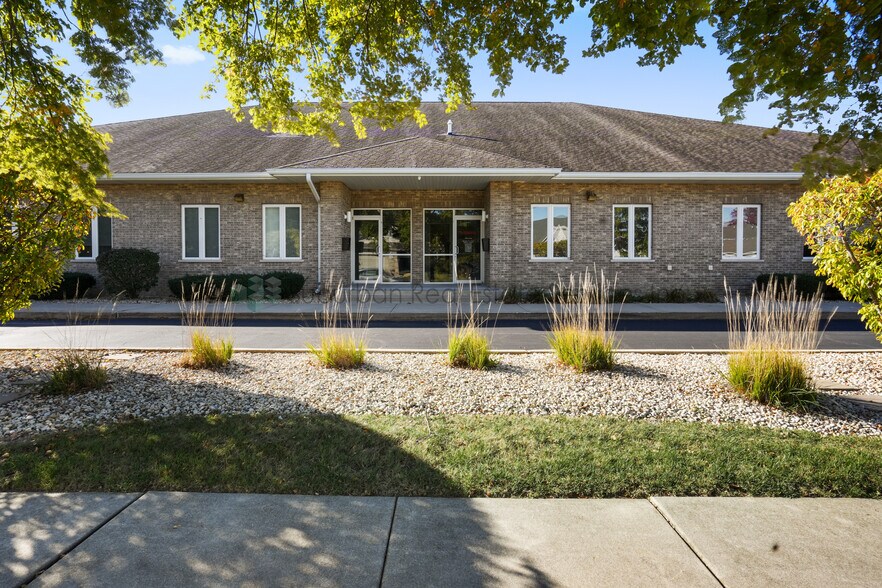 More Photos Of 1002 129th Infantry Dr, Joliet Medical For Sale