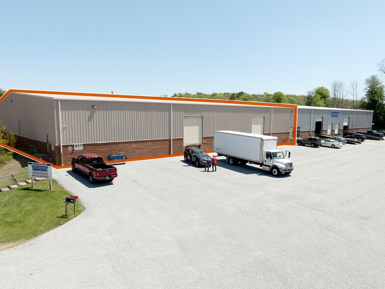 More Photos Of 917 E Tolna Rd, New Freedom Warehouse For Lease