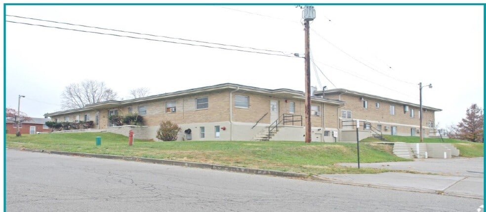 More Photos Of 437 Blackwood Ave, Dayton Rehabilitation Center For Sale