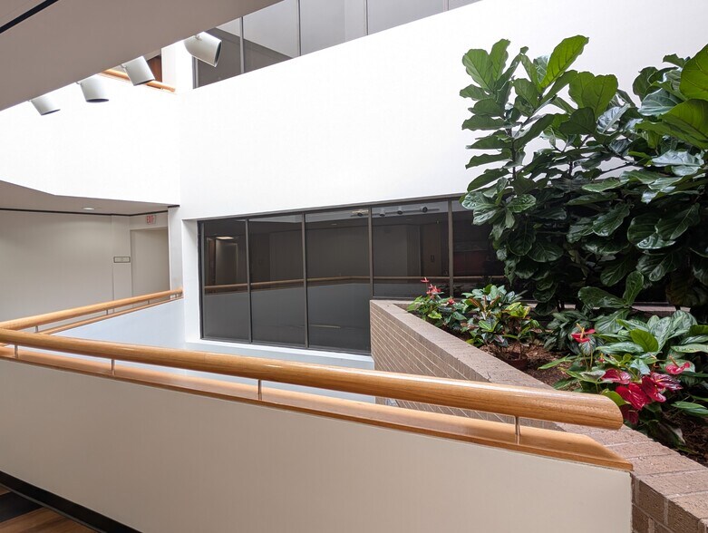 More Photos Of 10101 Harwin Dr, Houston Office For Lease
