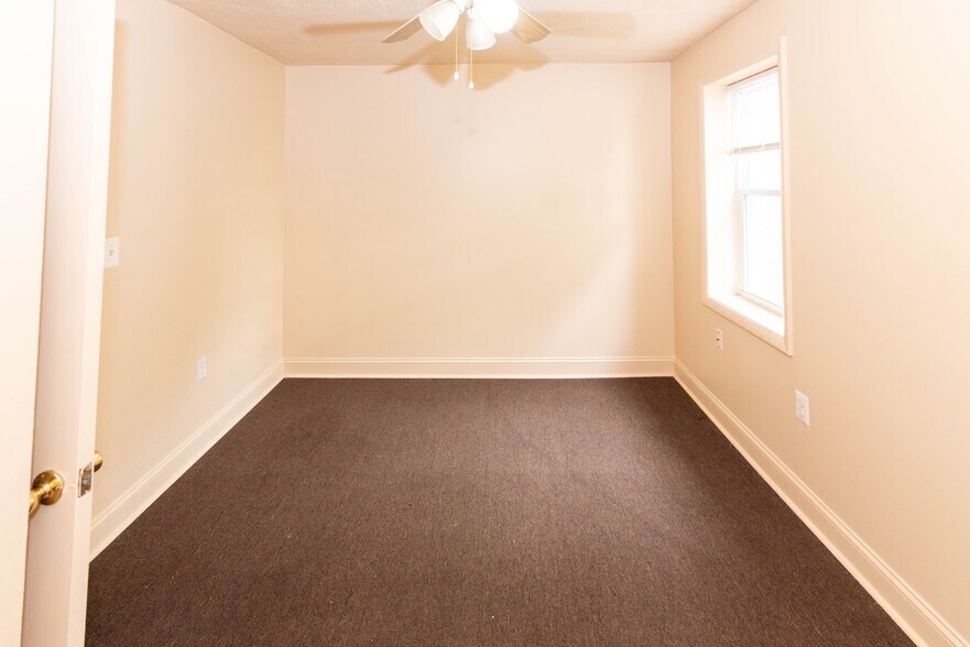 More Photos Of 1611 Gwynns Falls Pky, Baltimore Apartments For Sale